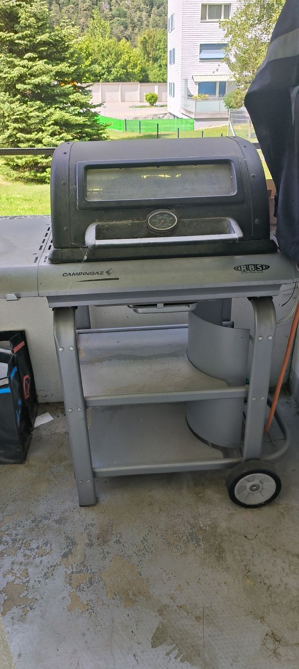 Grills: Gas Grill zu verkaufen  – Defekt aus Kappel SO von adr_cz2c