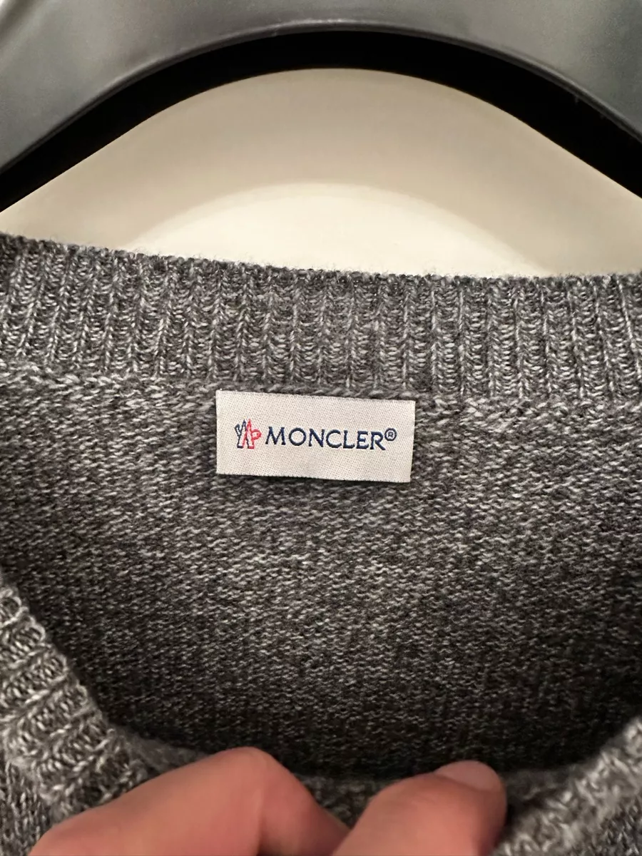 Moncler Pulls & Sweat-shirts: Pull Moncler M – D'occasion à Genève par isa_g5qj 2