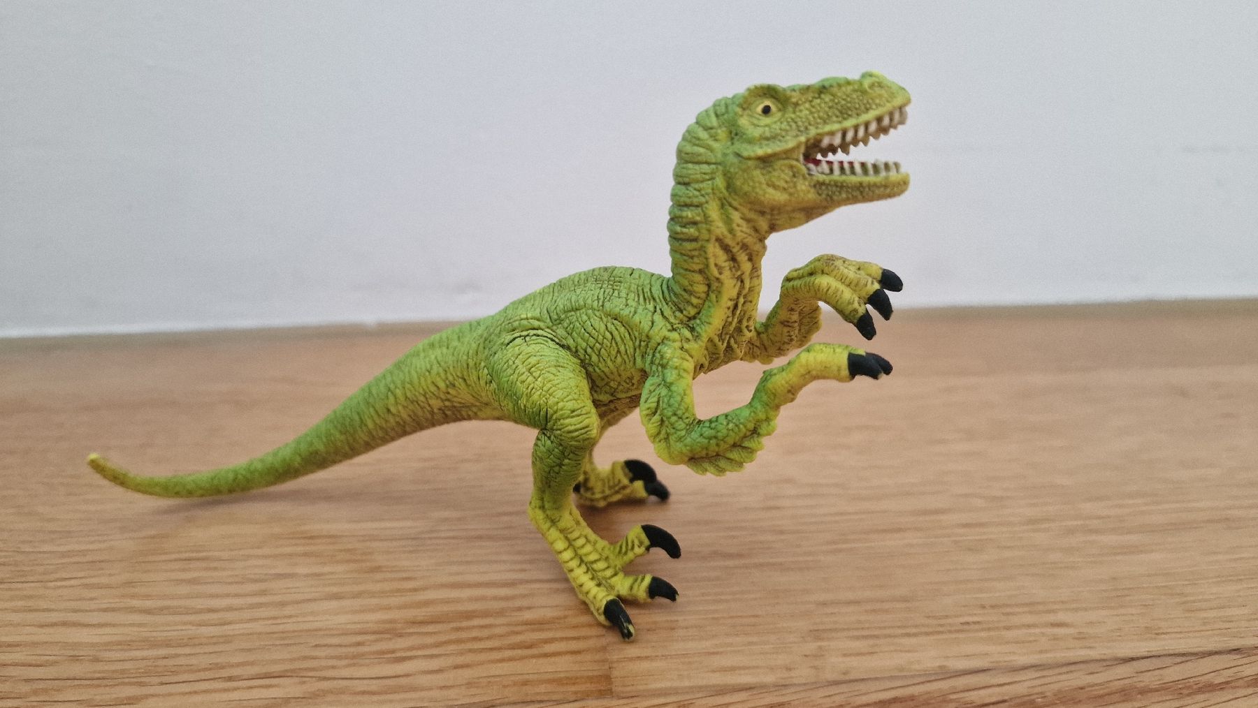 Schleich Figuren: 4 Schleich Dinosaurier Spielfiguren – Gebraucht aus Uetikon am See von Walkingtothemoon 3