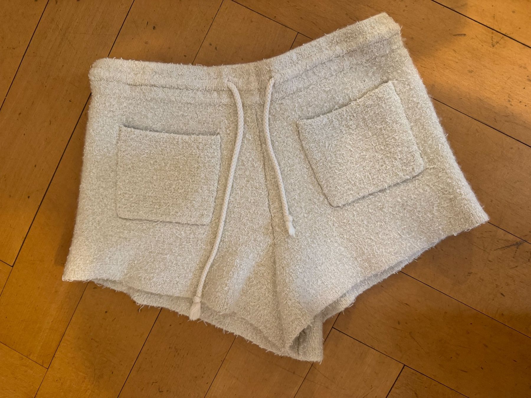 Other Stories Hosen: Shorts – Gebraucht aus Zollikon von lui_gqg9