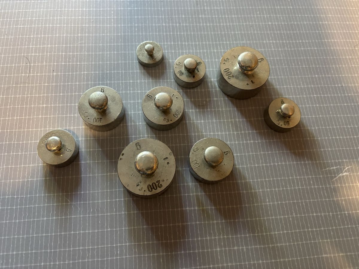 Bilance e pesi: Vintage Waagengewichte – Usato da Basel venduto da Lance81