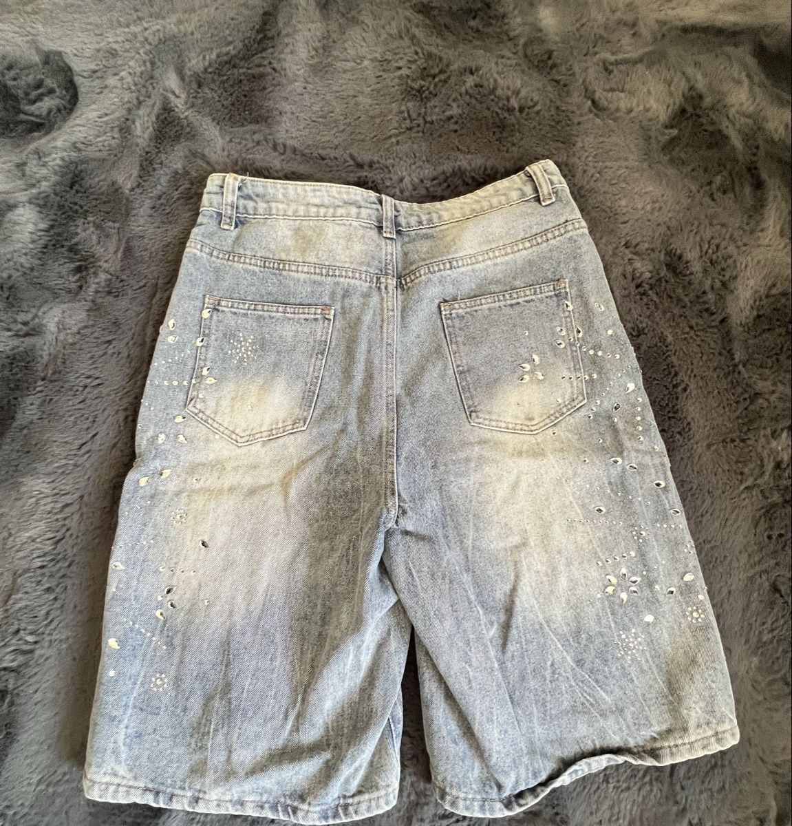 Shein Jeans: Jeansshorts Grösse S Manfinity mit Schmucksteinen – Nuovo (secondo la descrizione) da Zürich venduto da motionsell 1