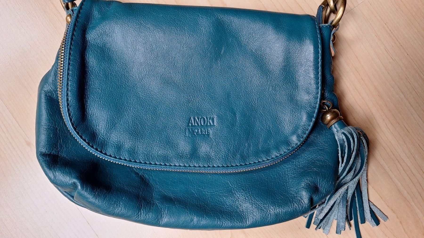 Borse da donna: ANOKI  ,Paris ,umhänge Tasche Leder Petrol – Usato da Dornach venduto da majo8689