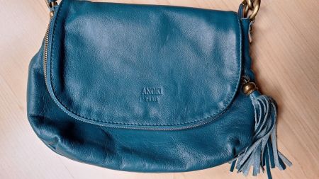 ANOKI  ,Paris ,umhänge Tasche Echt-Leder Petrol