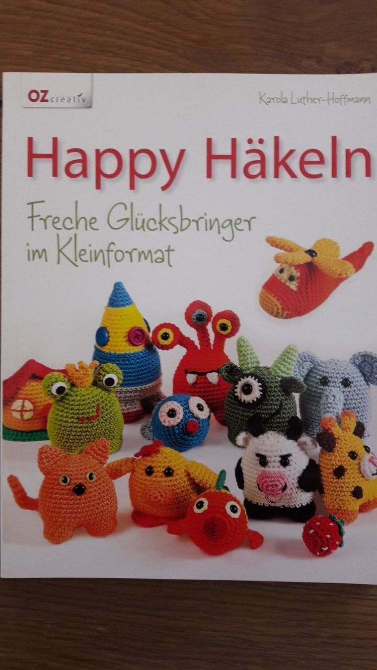 Libri: Häkelbuch Glücksbringer – Nuovo e nell'imballaggio originale da Rotkreuz venduto da Basana2