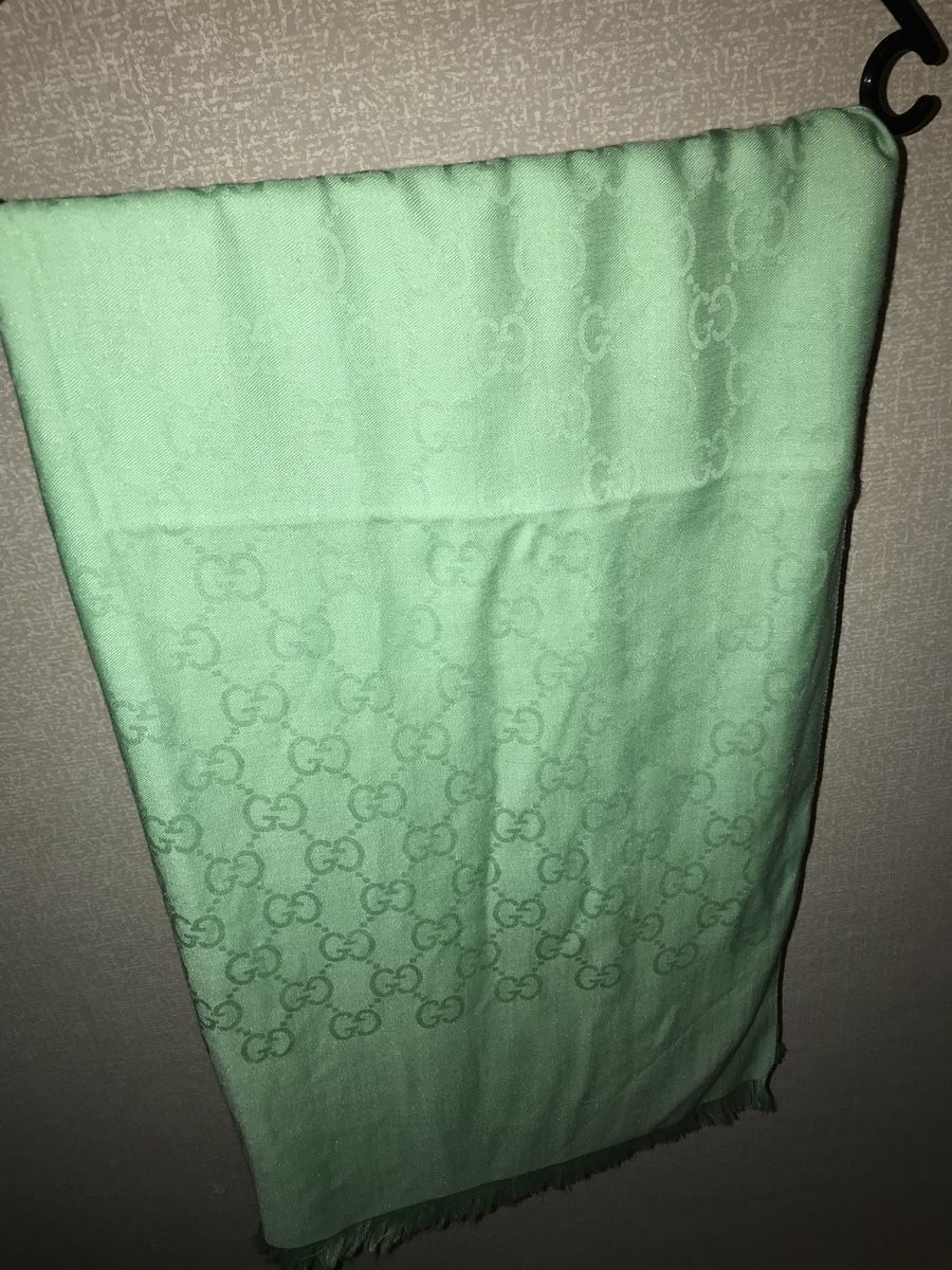 Gucci Foulard & Sciarpe: Gucci Schal – Usato da Erlinsbach SO venduto da VWV1