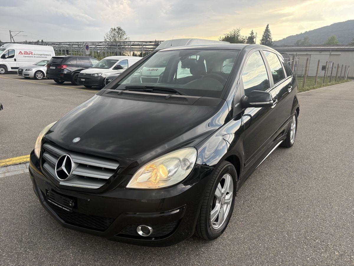 Mercedes-Benz Automobili: Mercedes Benz B170 / Ab MFK – Usato da Aarburg venduto da AHP4665 1