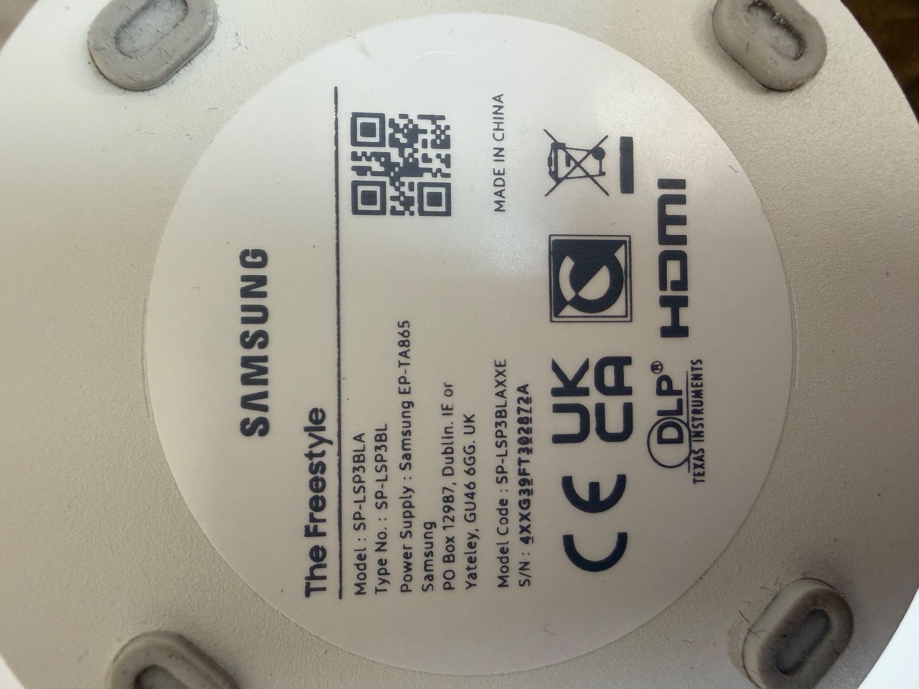 Samsung Proiettori: Samsung The Freestyle Full HD Smart Beamer – Usato da Freienbach venduto da Mariadlgg 4