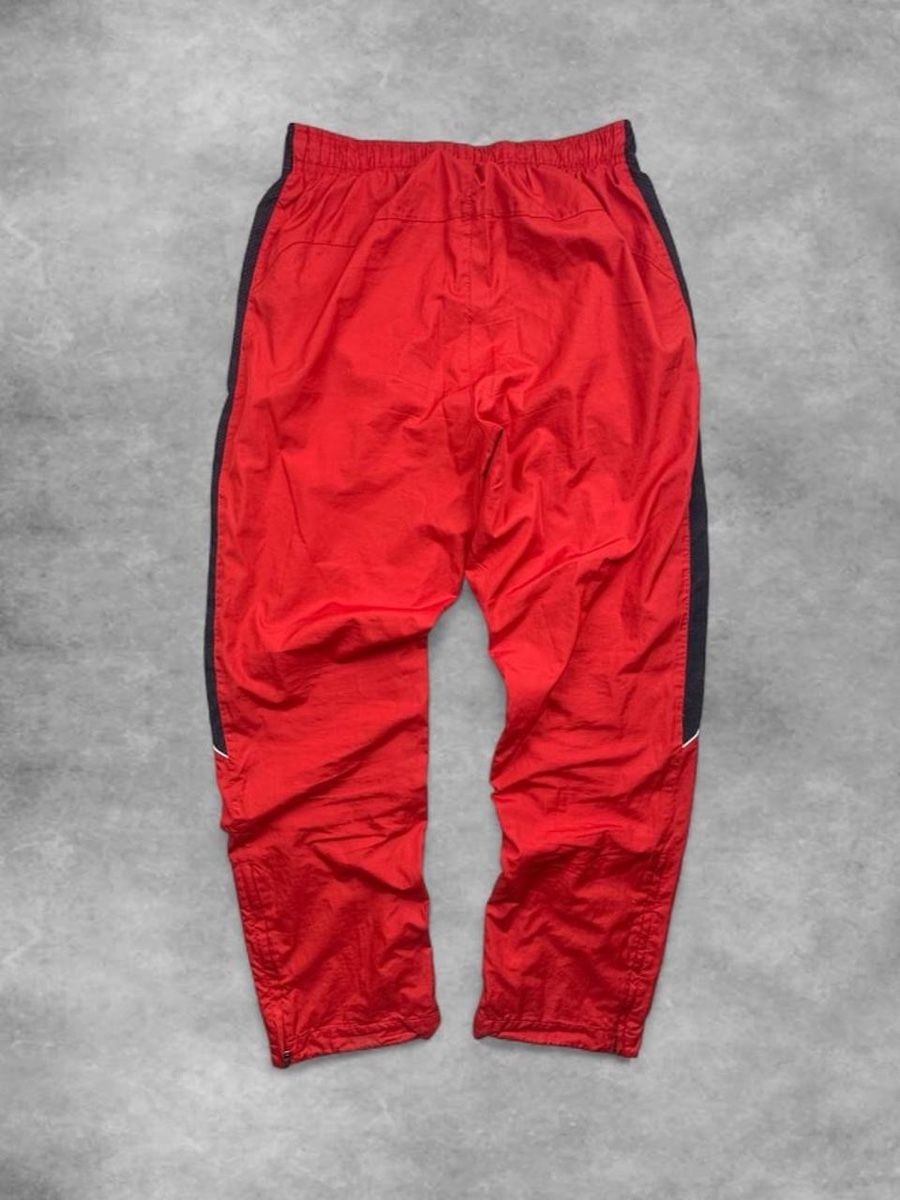 Nike Hosen: Nike red trackpant – Gebraucht aus Erlinsbach SO von TogaResell 3