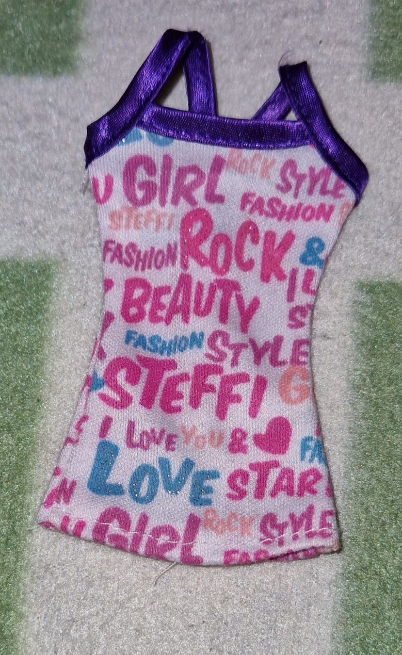 Bambole: Robe pour Barbie – Usato da Couvet venduto da Pioune