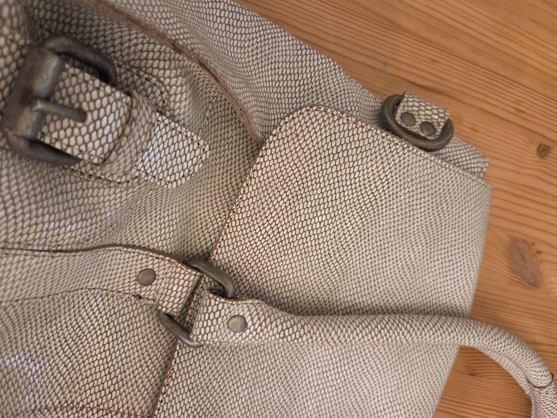 Borse da donna: Beige Tasche, Schlangenlederoptik, Umhängetasche – Usato da Liestal venduto da ITOlio 3
