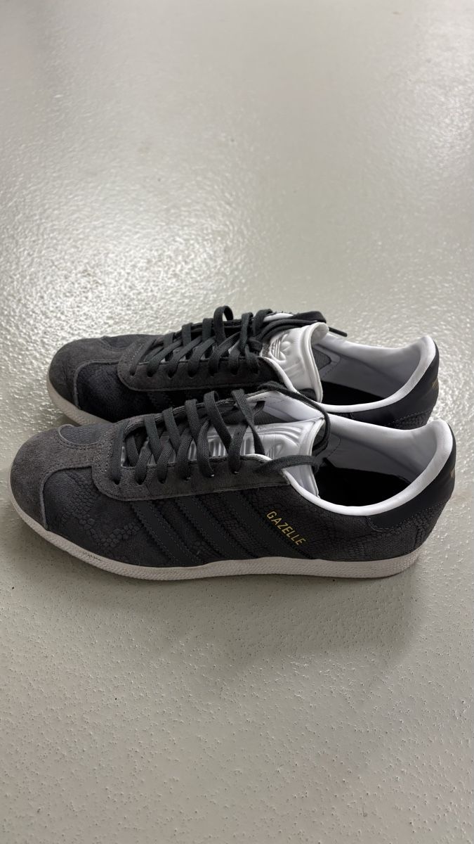Adidas Scarpe da donna: Adidas Gazelle – Nuovo (secondo la descrizione) da Degersheim venduto da alinarick 1