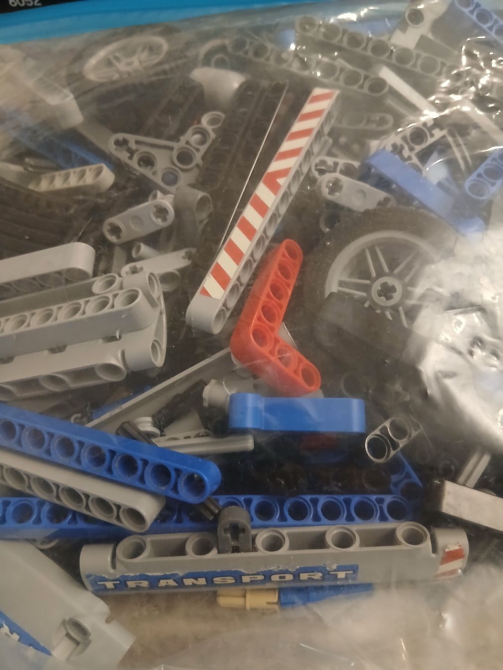 Lego Spielzeuge: Lego Technik 8052 – Gebraucht aus Rapperswil SG von cosiba01 2