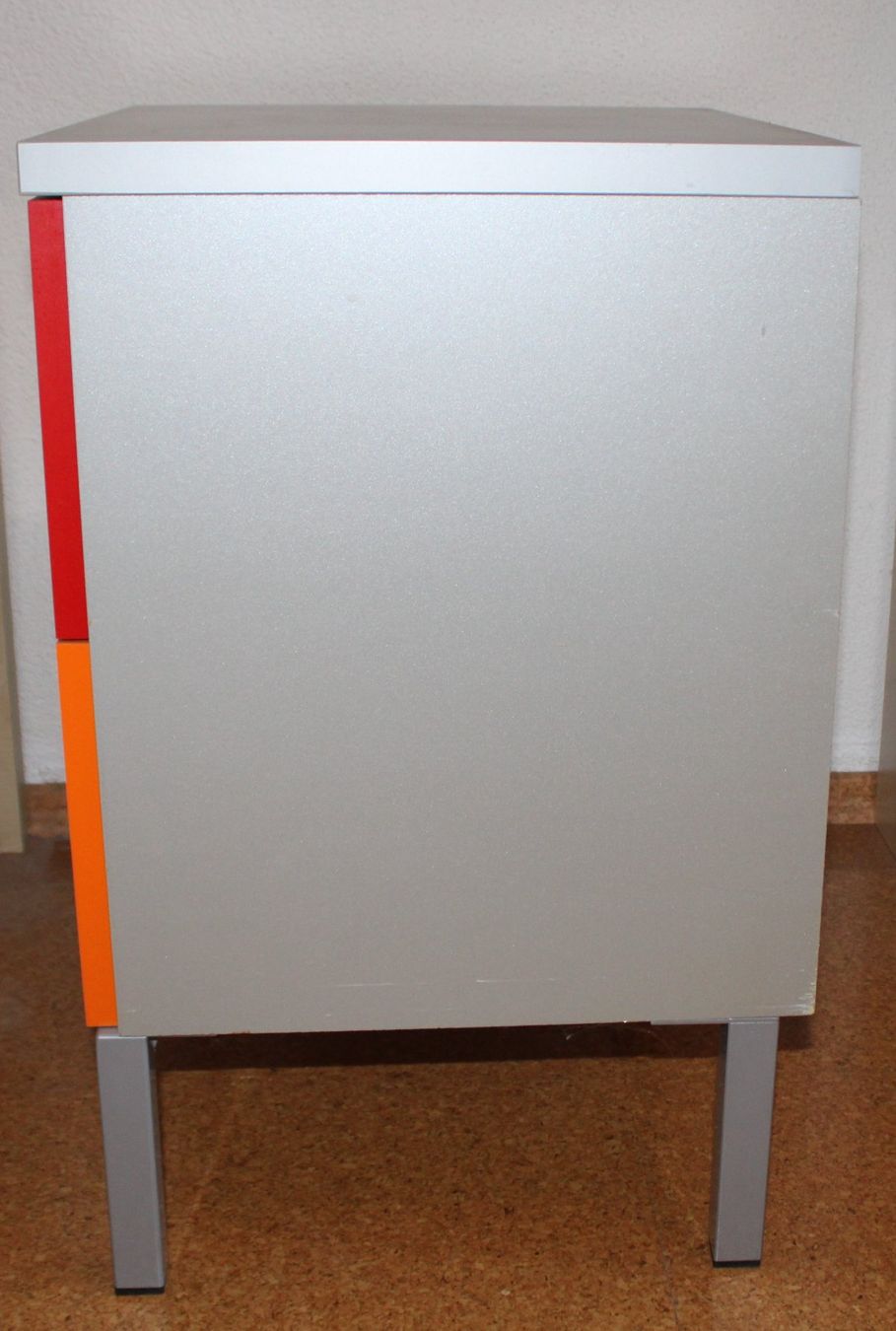 Comodini: Nachttisch – Usato da Schaan venduto da antikes_und_kurioses 4