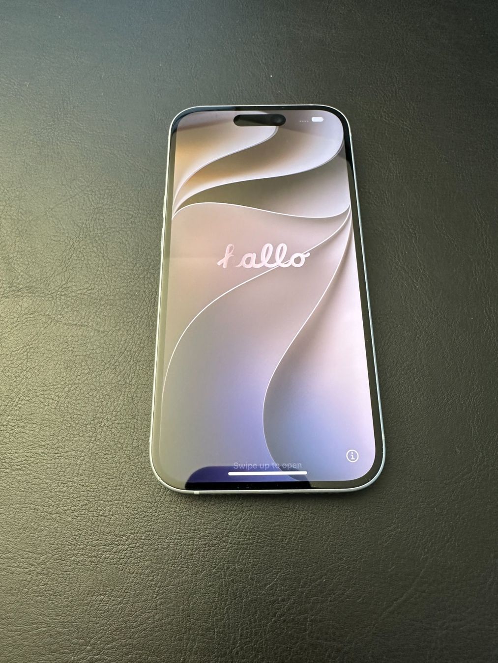 Apple Telefoni cellulari / Smartphones: iPhone 15 - 128GB - Blau – Usato da Illnau venduto da Portland80 5