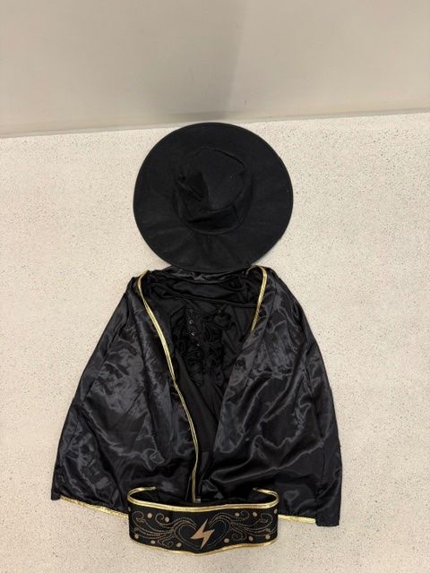 Costumi: Zorro Kostüm – Usato da Bottighofen venduto da Spiriand 1
