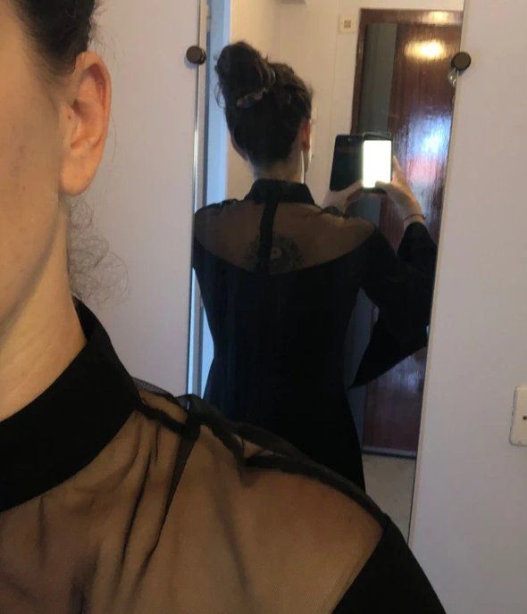 Vestiti: Robe noire à manches larges – Usato da Bern venduto da gaelle_m 3