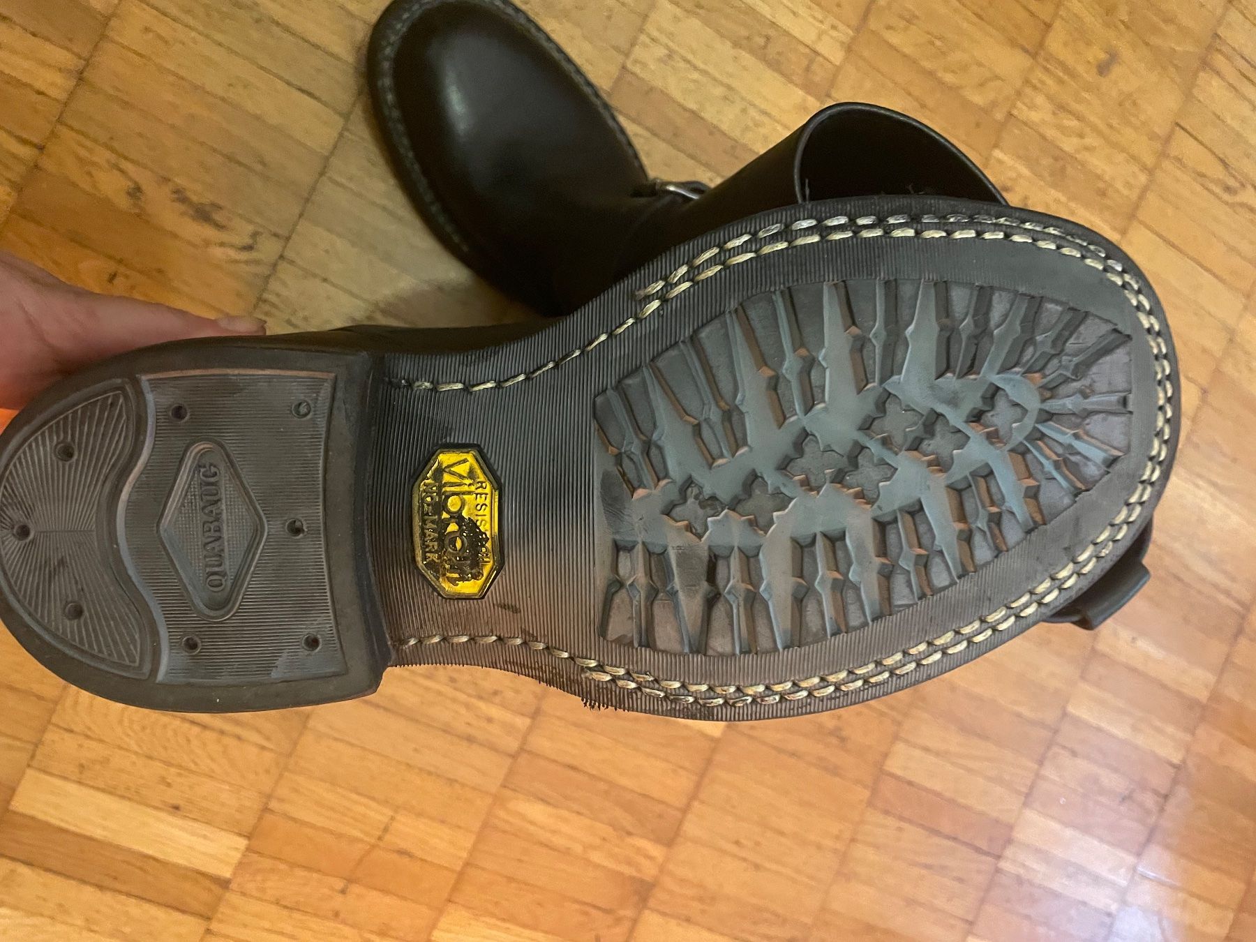 Vibram Herrenschuhe: Biker Engineer boots – Gebraucht aus Schlieren von walterstahl 2