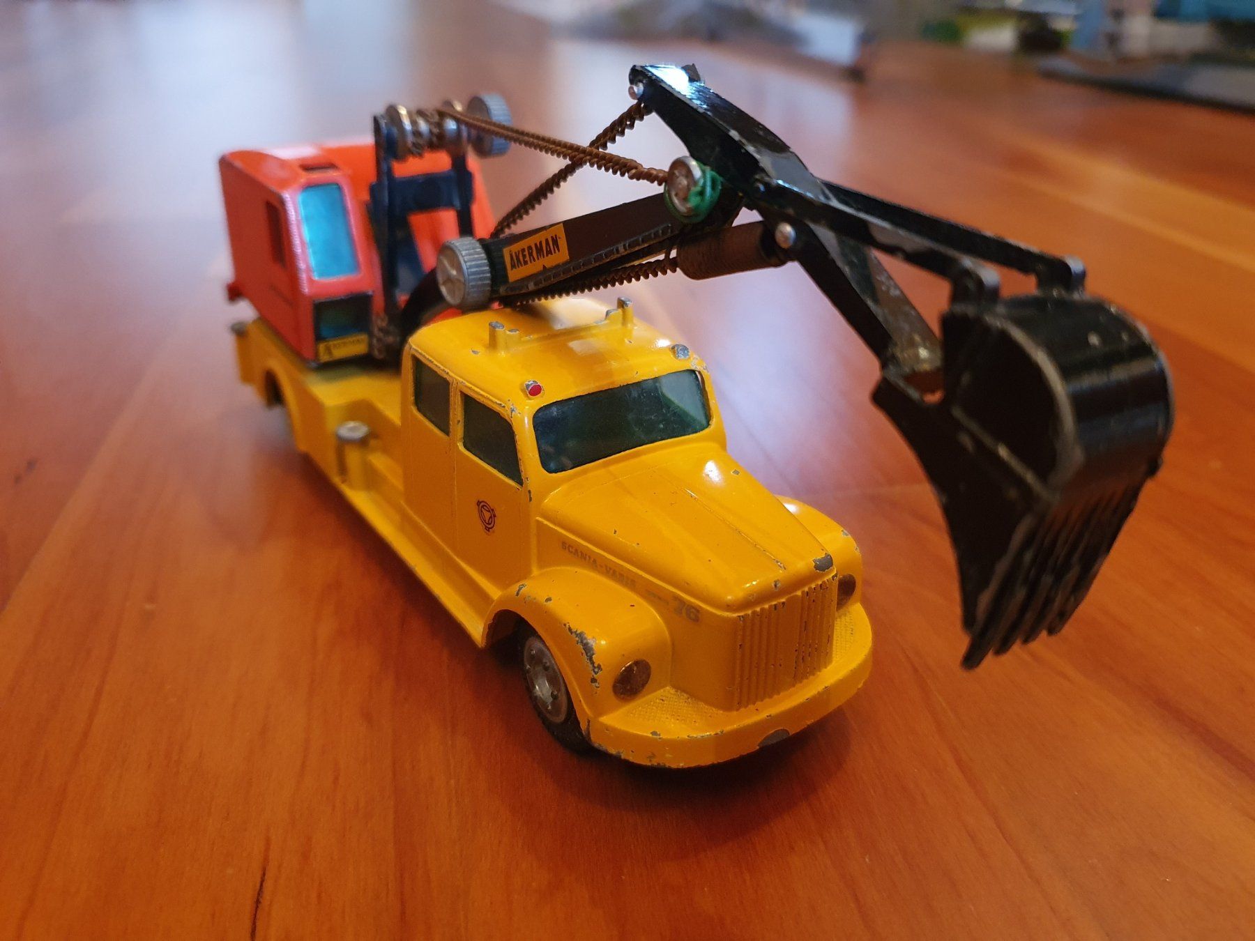 Tekno Modellautos: Tekno Scania 445 Akerman – Gebraucht aus Triesen von platzproblem1 2