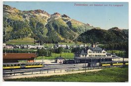 PONTRESINA Bahnhof mit Berninabahn