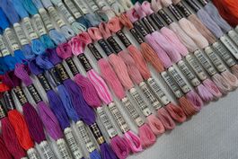 80 Anchor Vintage Knäuel – Baumwolle für Stickerei (Los 16)