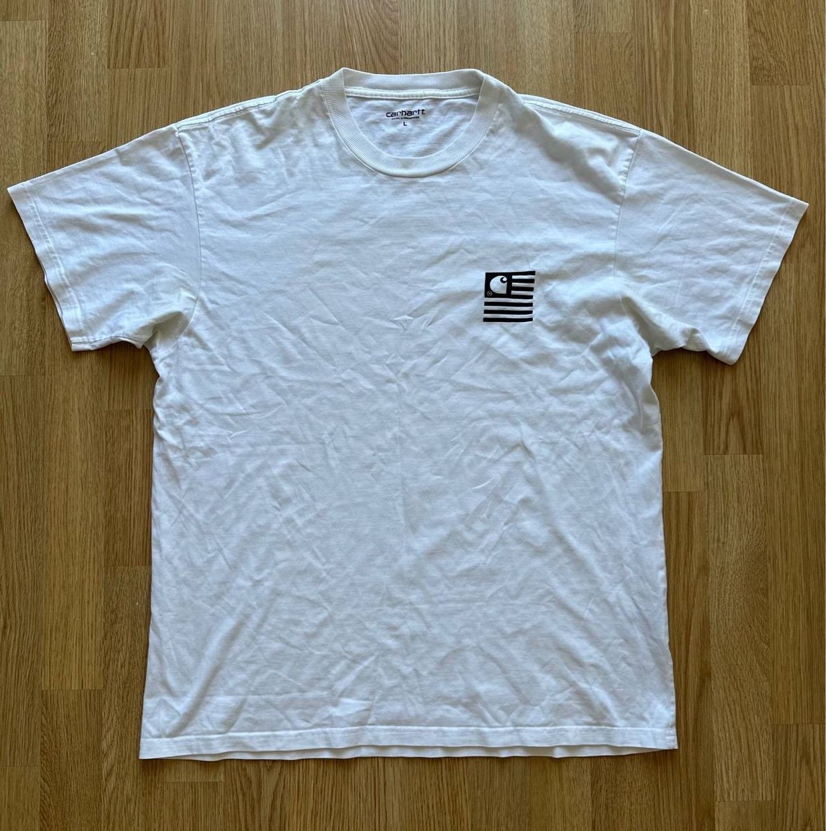 Carhartt T-shirt: Carhartt Tshirt  – Usato da Pfäffikon ZH venduto da Nataliia.