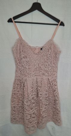 Kookai Spitzenkleid, blush-rosa
