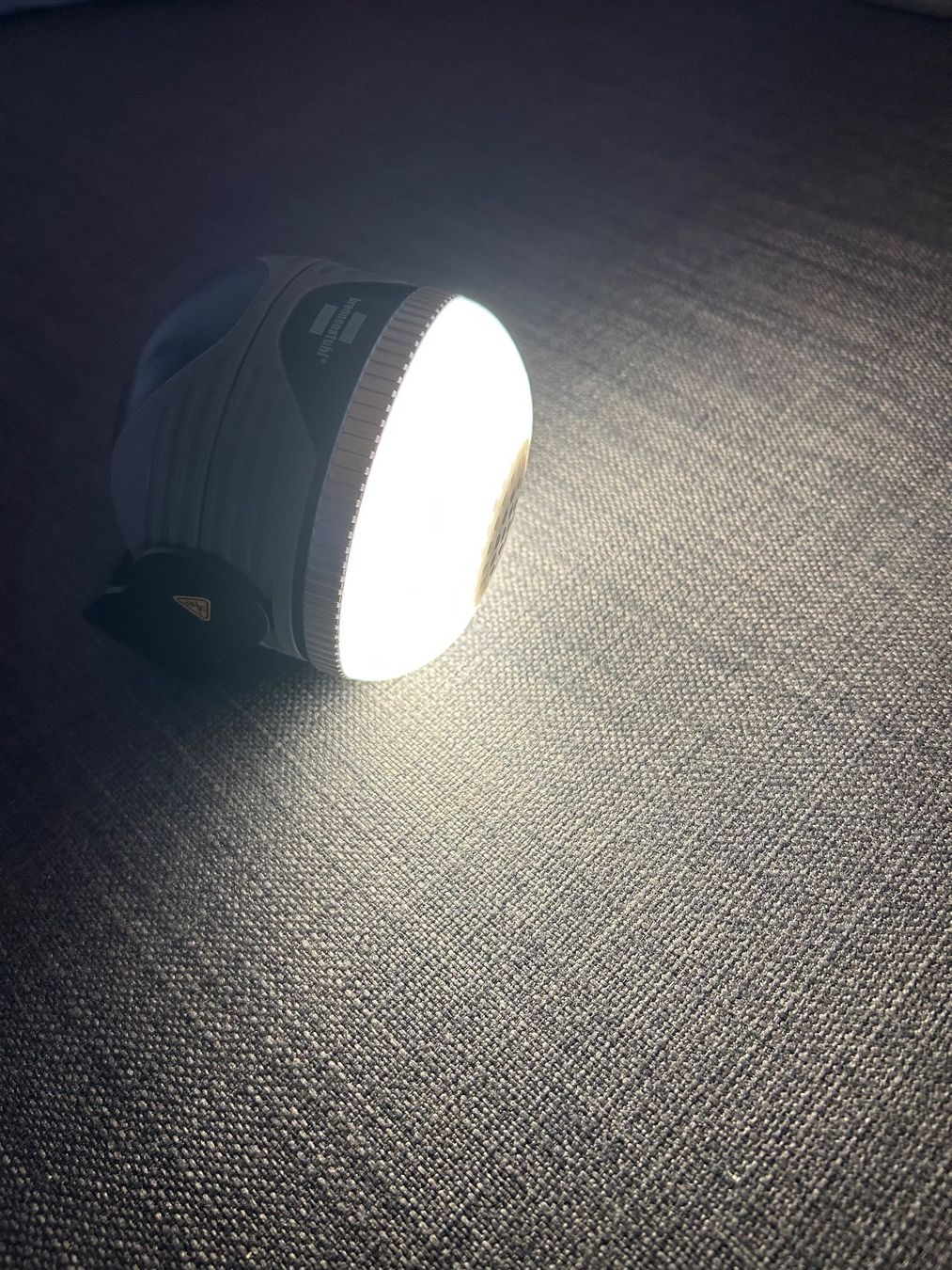 Lautsprecher: Lautsprecher Bluetooth mit Leuchte Outdor 1 Stück – Neu und originalverpackt aus Gisikon von luz_l95s 3