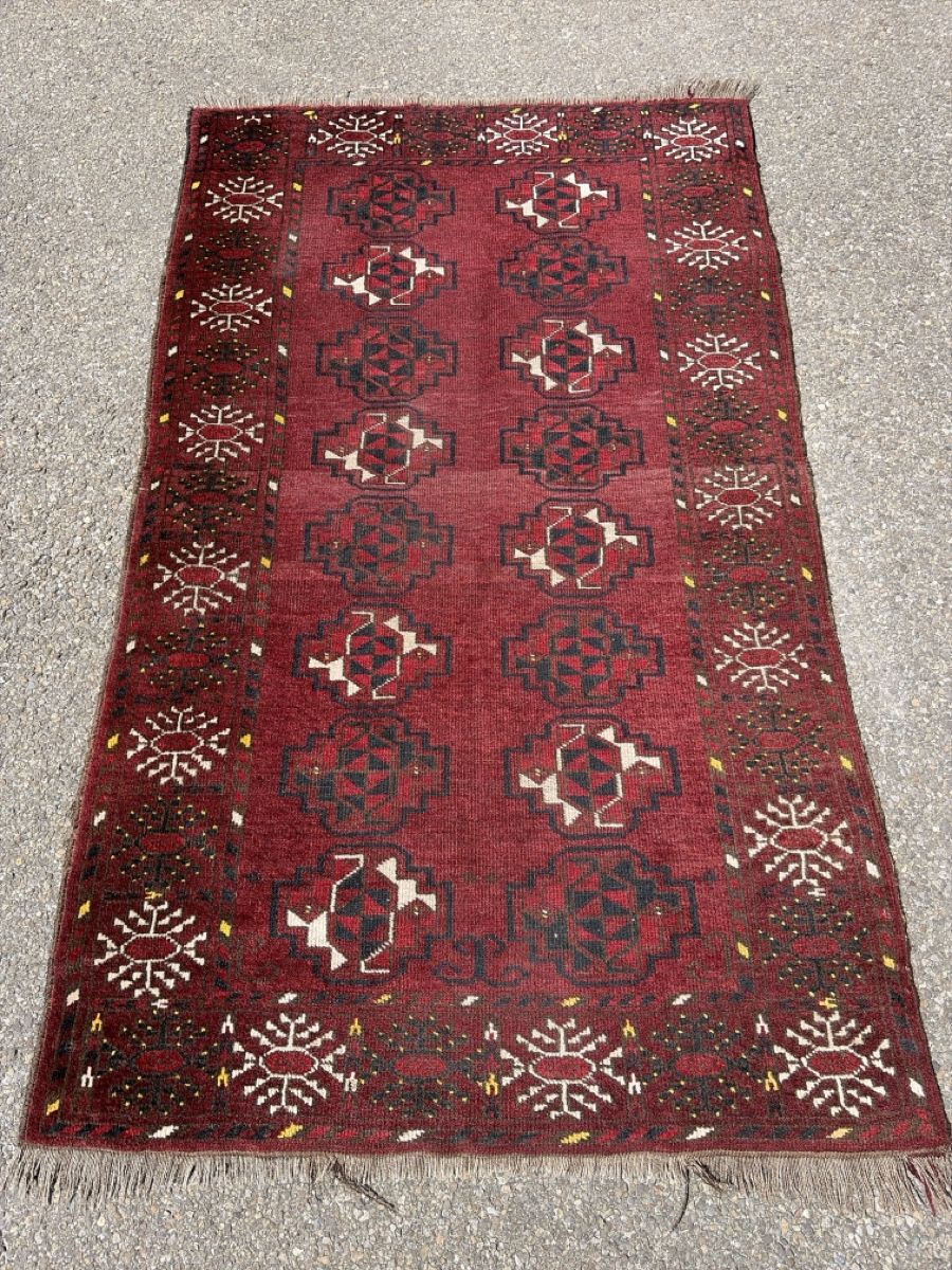 Teppiche: Tuerkmen Teppich  – Gebraucht aus Wängi von Tesimo