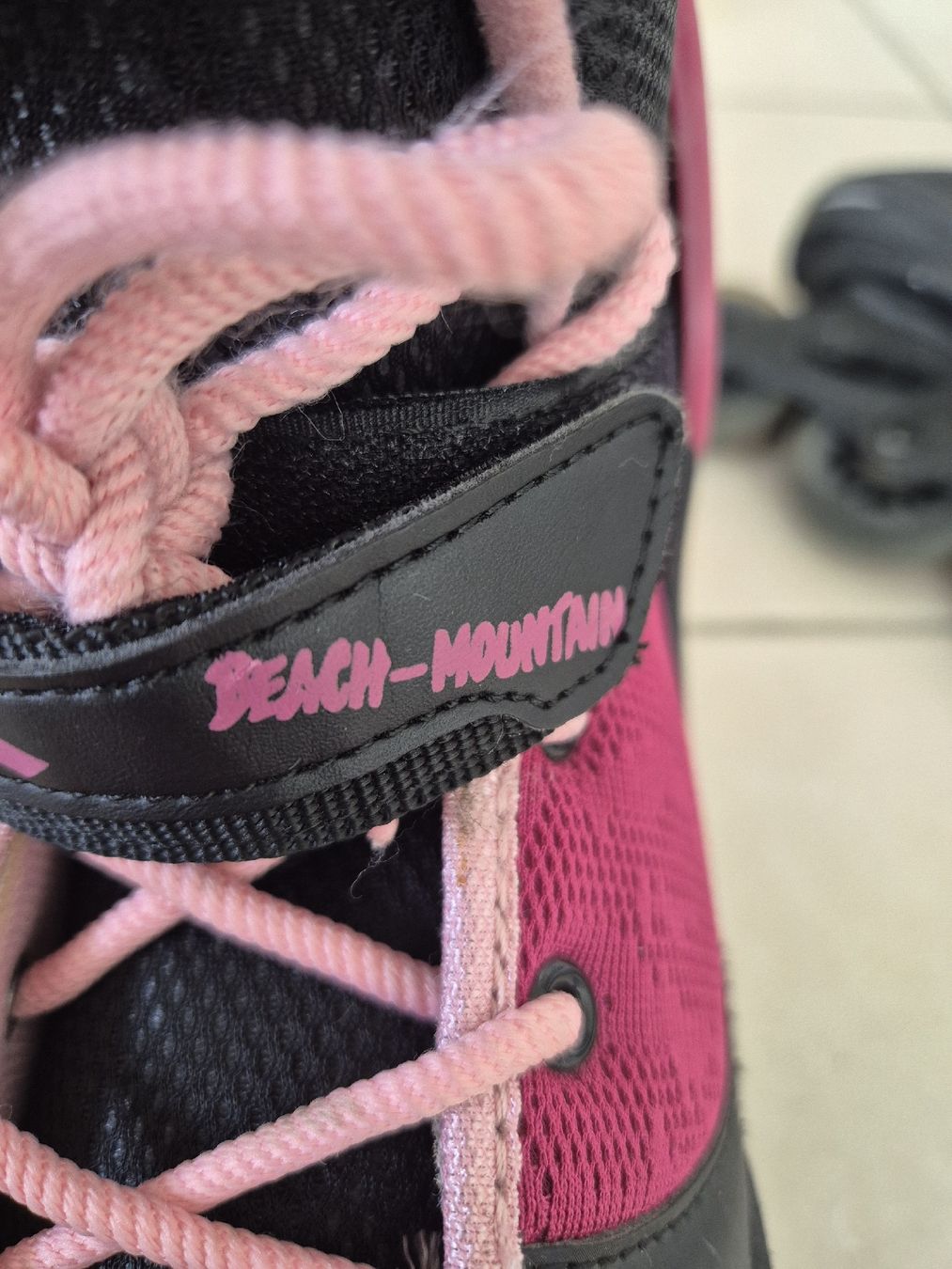Pattini in linea & Pattini a rotelle: Inline Skates Beach-Mountain 32-35 pink  – Usato da Adliswil venduto da Stardust11 1