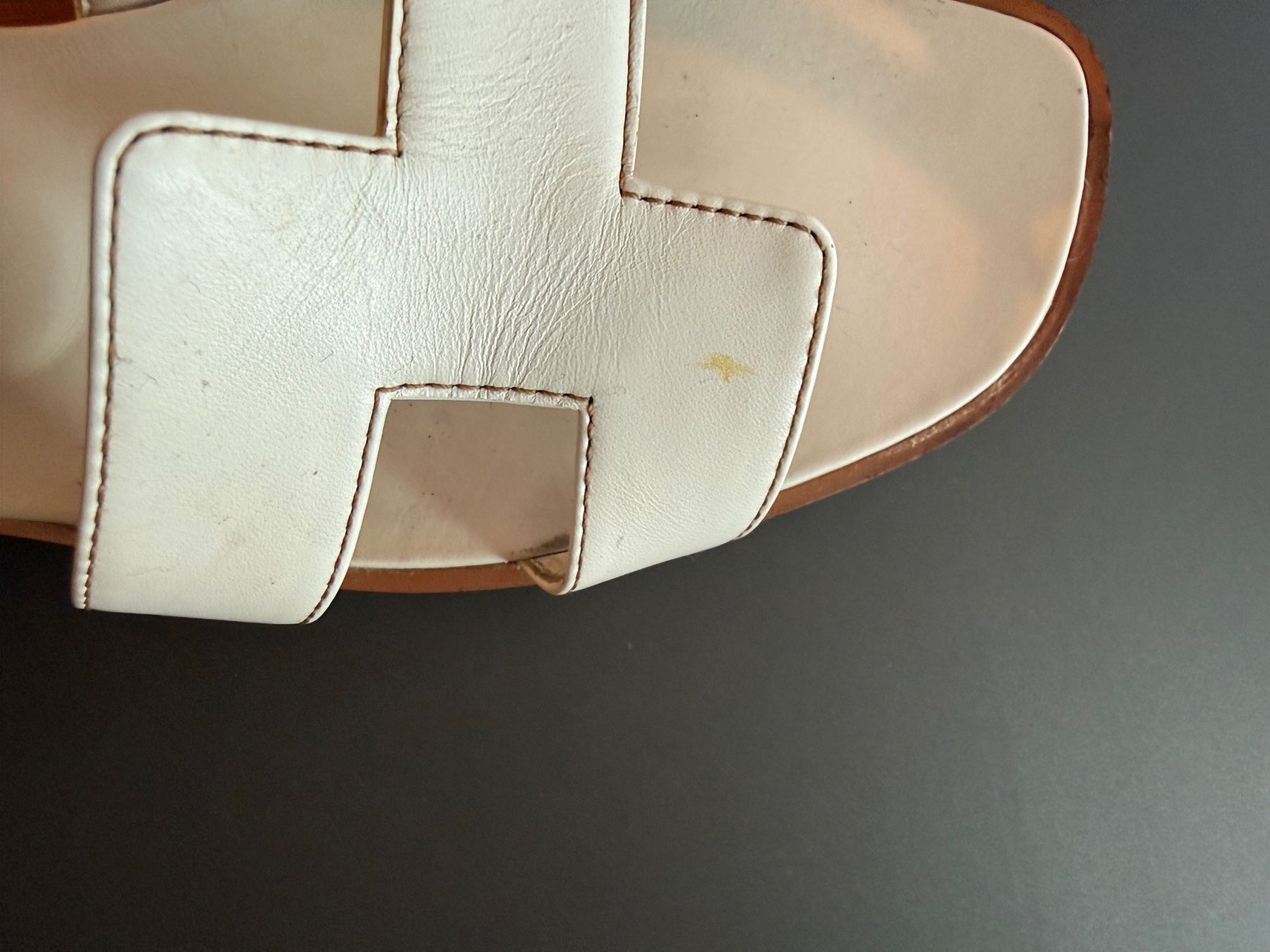Hermès Damenschuhe: Scarpe Hermès Oran 39 – Gebraucht aus Lugano von Alegiocon 2