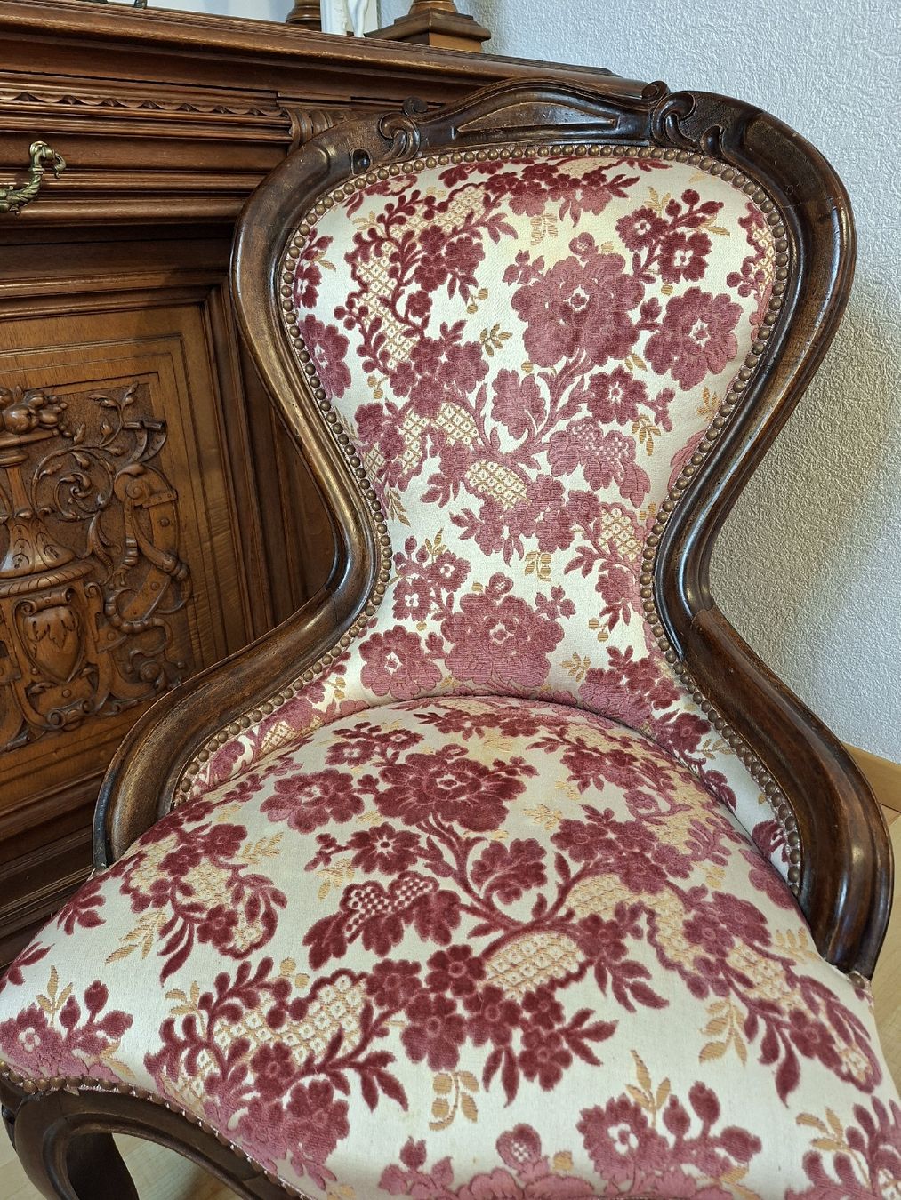 Sessel: Sessel mit Hocker Antik Polstersessel Set Vintage – Gebraucht aus Steffisburg von ZeitReise_ 1