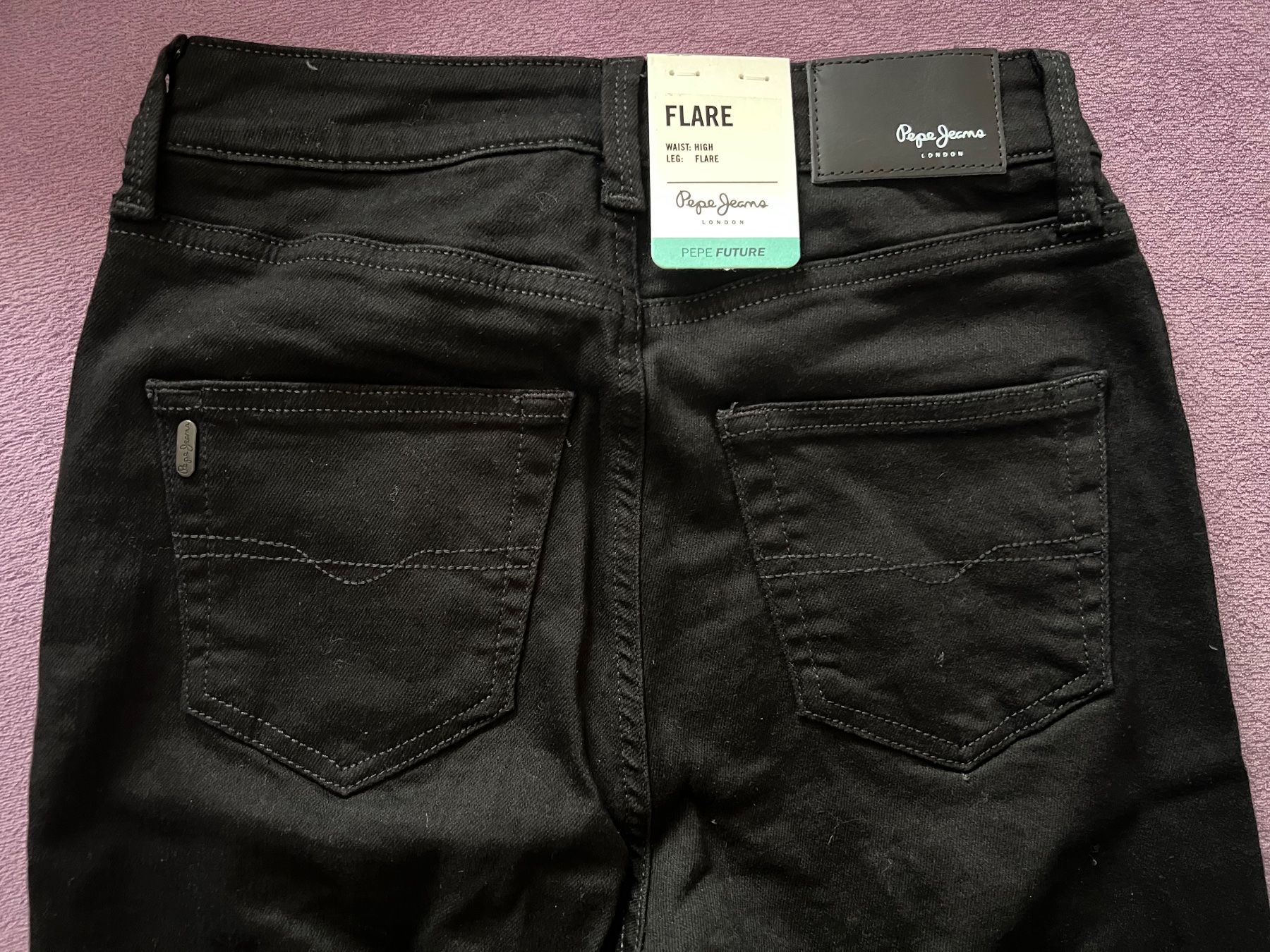 Pepe Jeans Jeans: Pepe Jeans Flare W26 L32 – Nuovo e nell'imballaggio originale da Trimbach venduto da bonehd 3