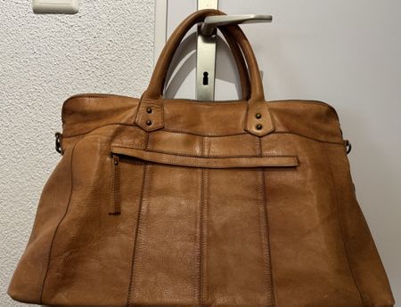 Zign Ledertasche Top Zustand, sehr wenig gebraucht!