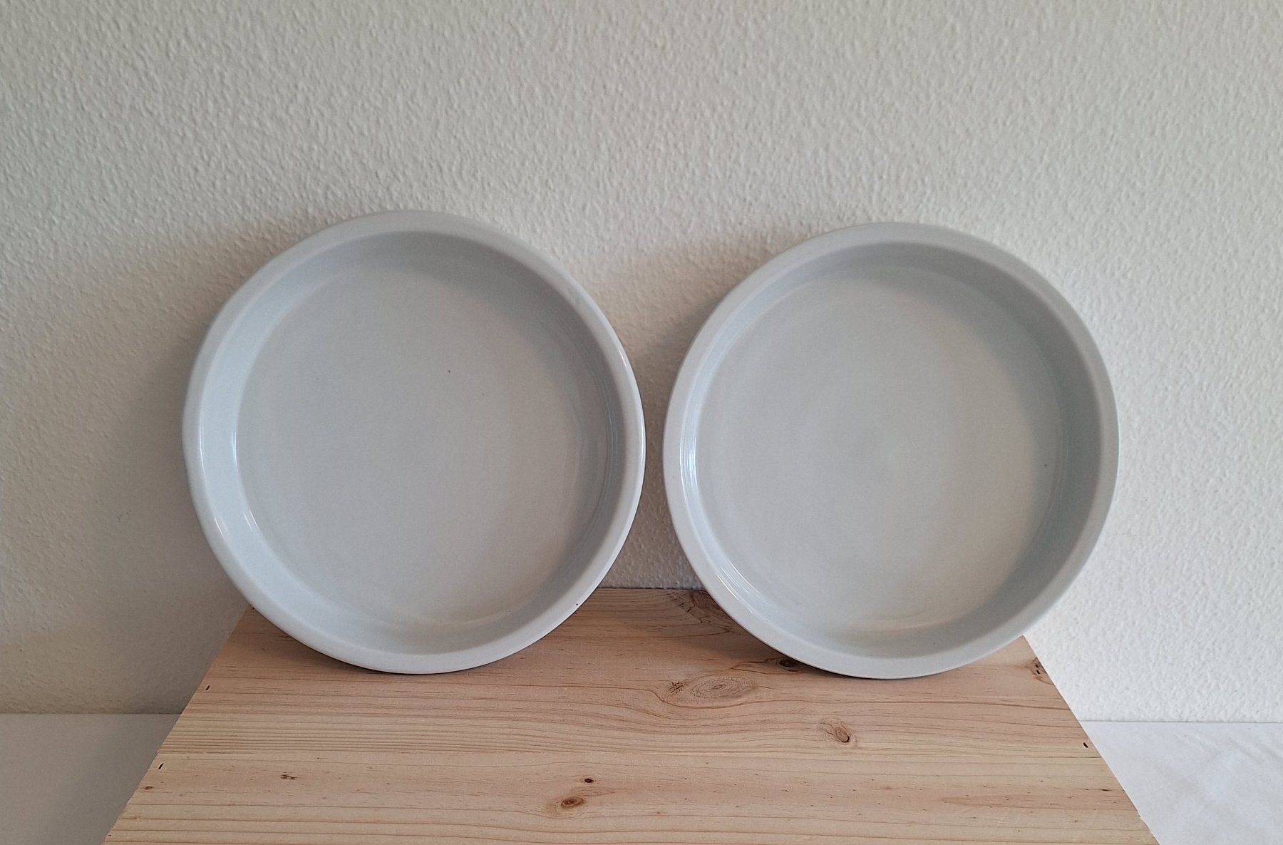 Sottobicchieri: 2 Keramik Blumenuntersetzer 26 cm weiss – Nuovo (secondo la descrizione) da Bergdietikon venduto da Zozo 1