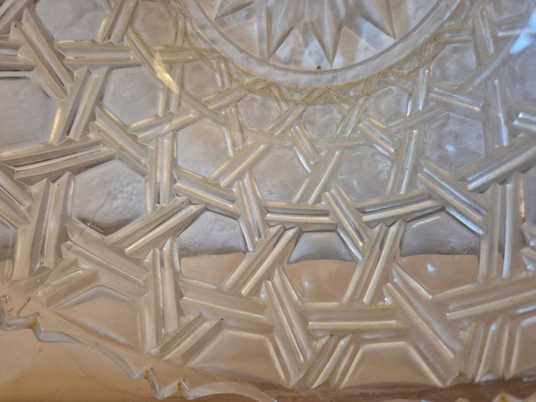 Schalen: Vintage Pressglasschale mit Sternmuster – Gebraucht aus Bern von aronari 8