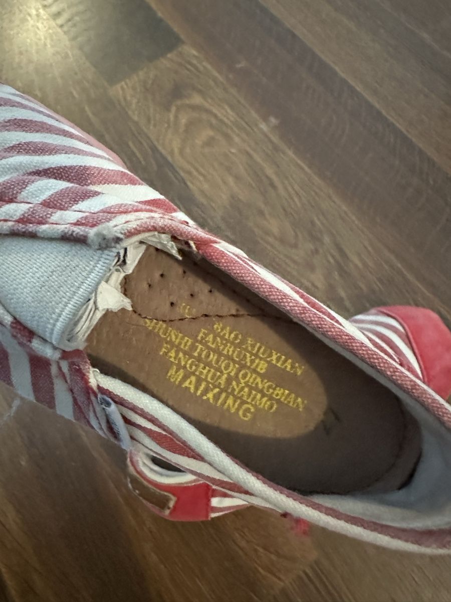 Schuhe für Mädchen: Hausschuhe Gr. 27 – Gebraucht aus Dietikon von mike.thorton 1