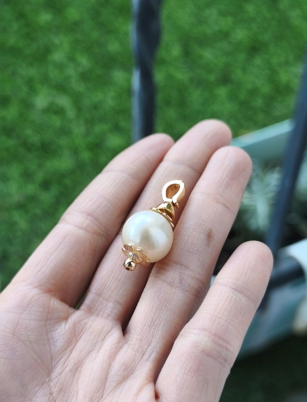 Catenine: Pendentif en perle d'eau douce  – Nuovo (secondo la descrizione) da Ursy venduto da tan_8qdl