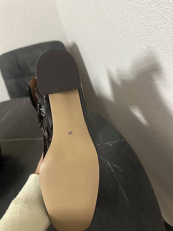 Scarpe da donna: Stiefel Neu Grösse 38 – Nuovo e nell'imballaggio originale da Uzwil venduto da tam_2kd6 1