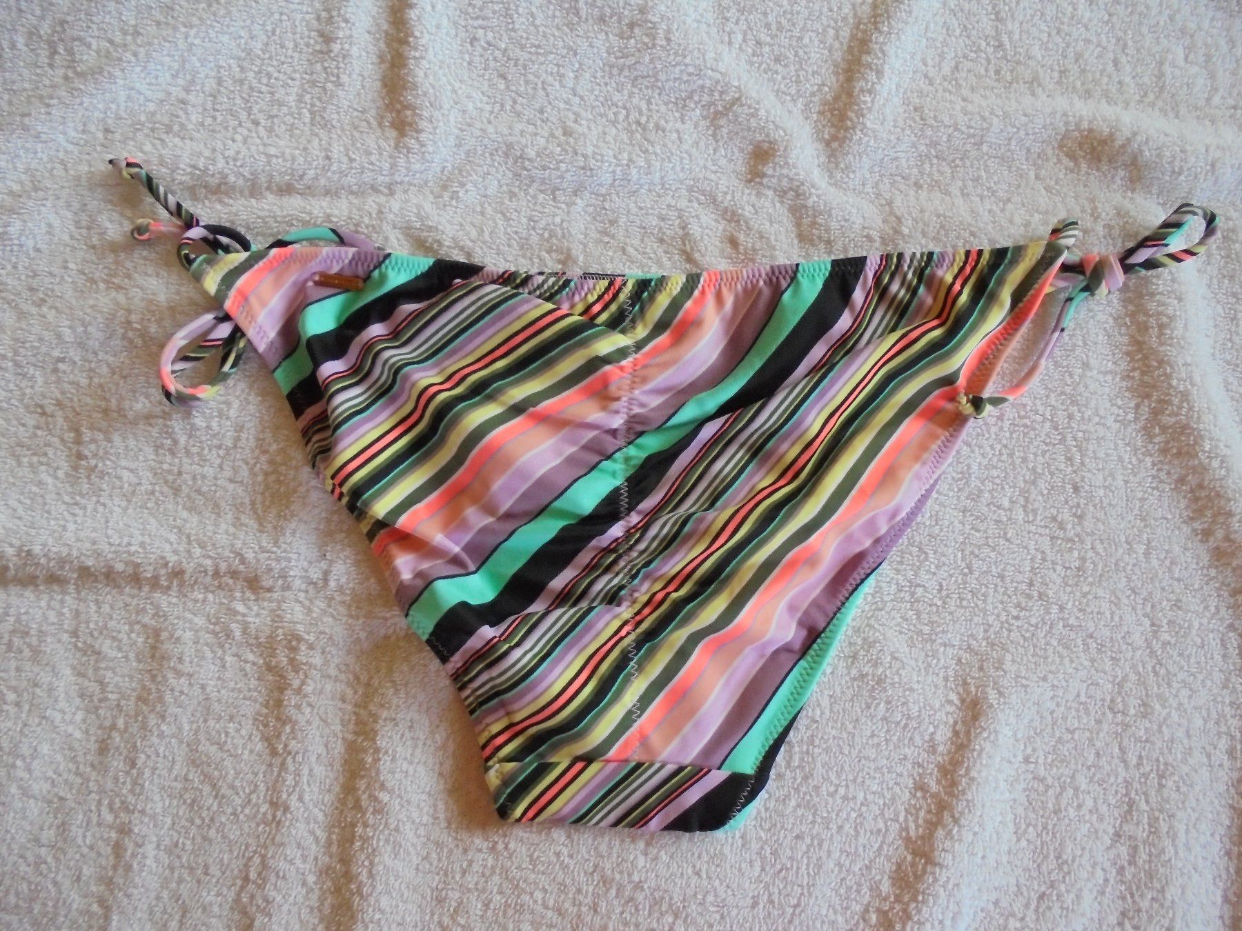 Victoria's Secret Maillots de bain & Bikinis: VICTORIA'S SECRET BIKINI-HOSE GRÖSSE M – Neuf avec emballage d'origine à Aarau Rohr par PinkSchwein 2