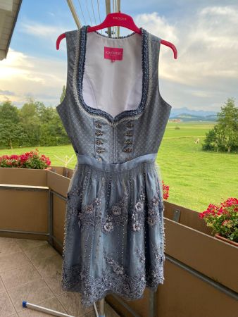 Krüger Dirndl Grösse 42