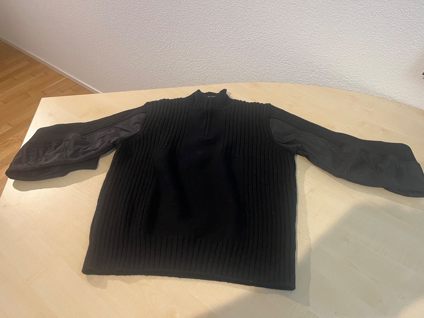 Pullover & Sweatshirts: Hochwertiger Herren Strickpullover Grösse M – Gebraucht aus Boll von pet_p87r 2