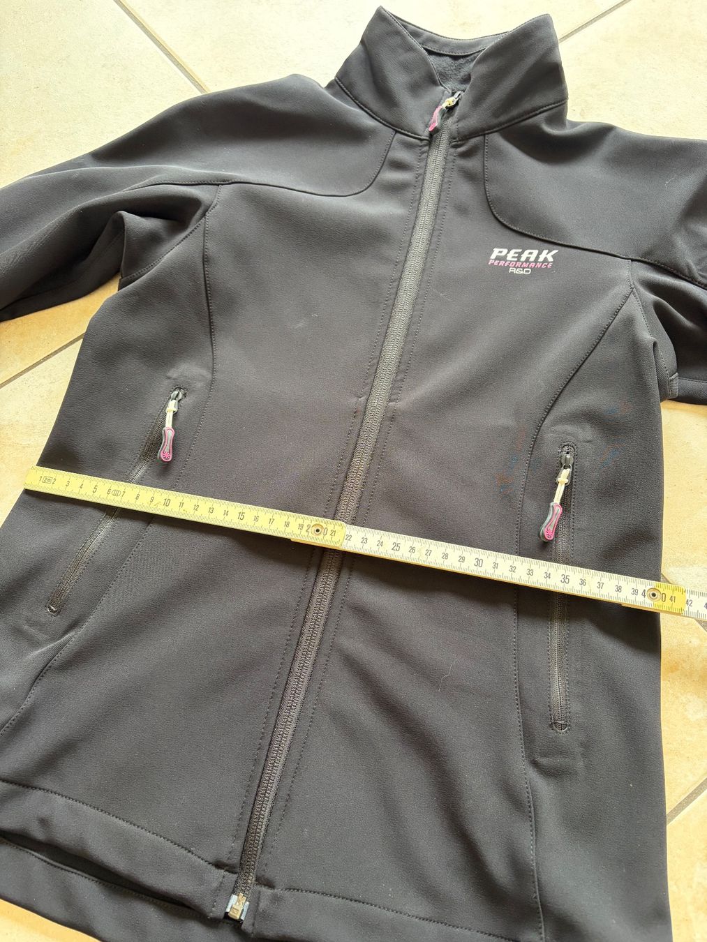 Peak Performance Jacken: Peak Performance Hardshelljacke Damen S schwarz – Gebraucht aus Brüttisellen von Fabiii.st 6