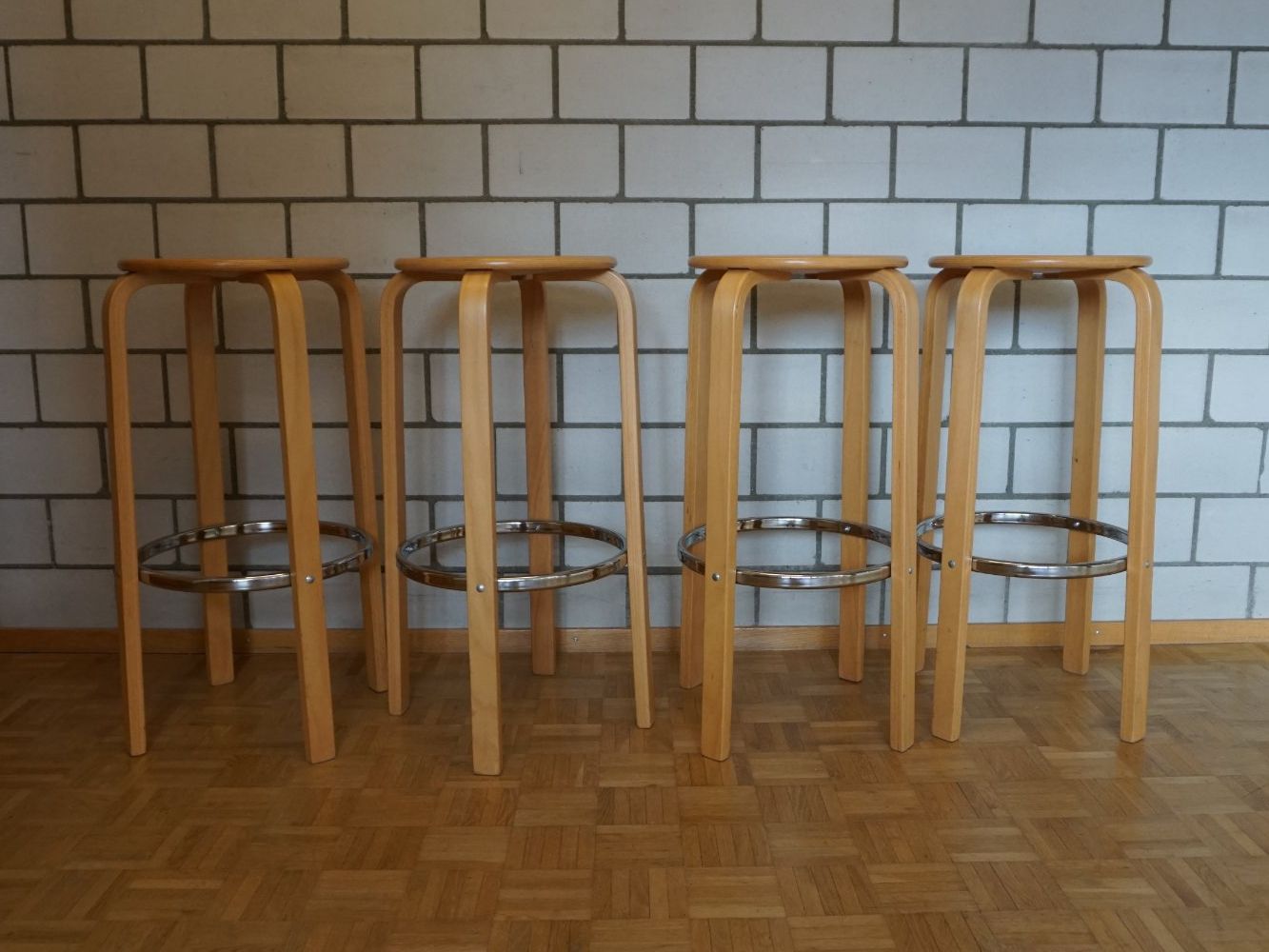 Tabourets: Barhocker – D'occasion à Giswil par sowo60 9