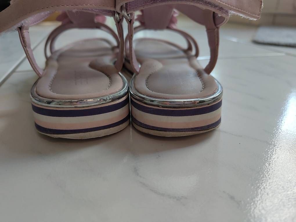 Esprit Schuhe für Mädchen: Esprit Mädchen Sandalen Grösse 35 – Gebraucht aus Meilen von Hope777 4