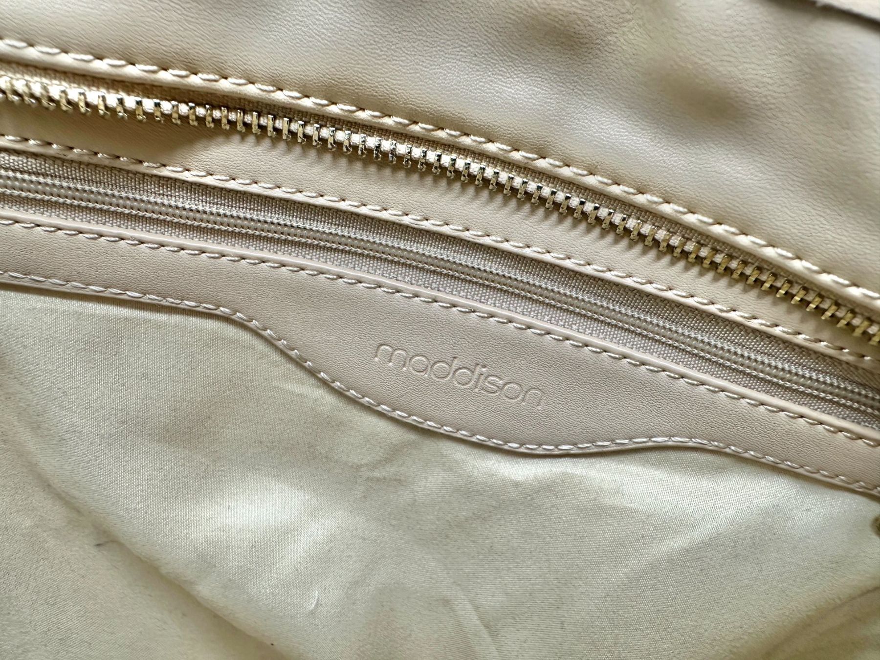 Maddison Taschen für Damen: Sac à main cabas fourre-tout Maddison – Gebraucht aus Morges von objetsdepoque 1