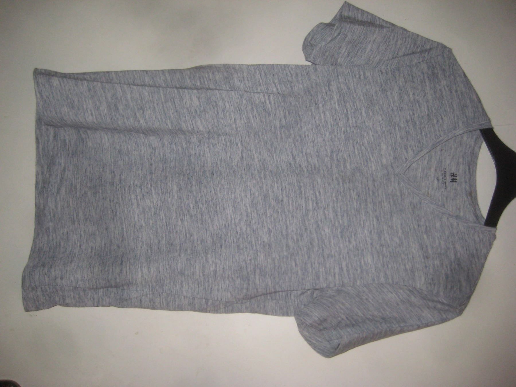 H&M T-shirt: HERREN T - SHIRT – Usato da Uster venduto da flocke1 2