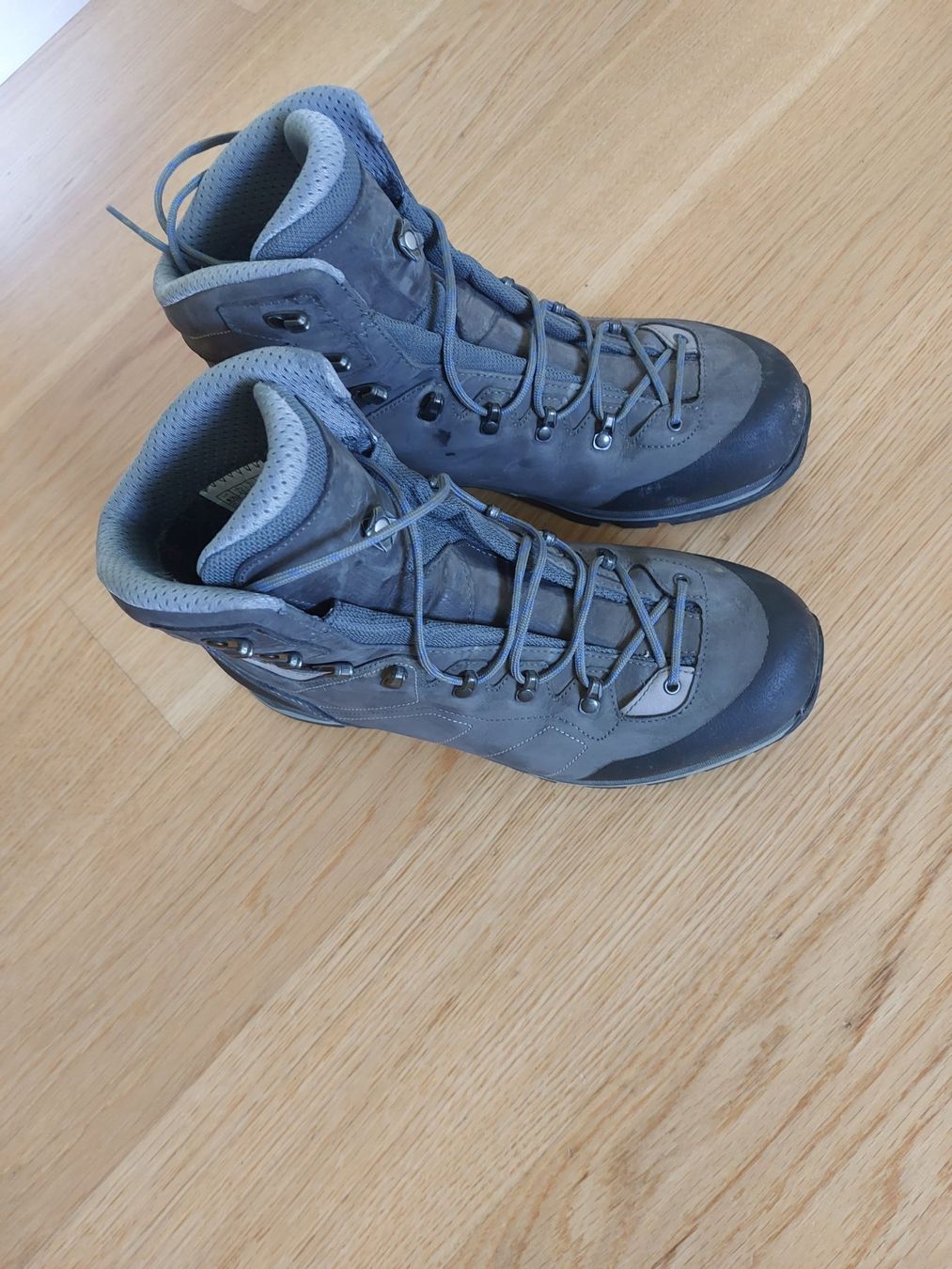 Lowa Chaussures hommes: Lowa Wanderschuhe – Neuf (Voir description) à Bütschwil par pbbp