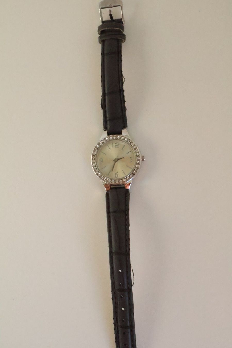 Uhren: Damen Uhr läuft, Garantie – Gebraucht aus Willisau von flabastian 3