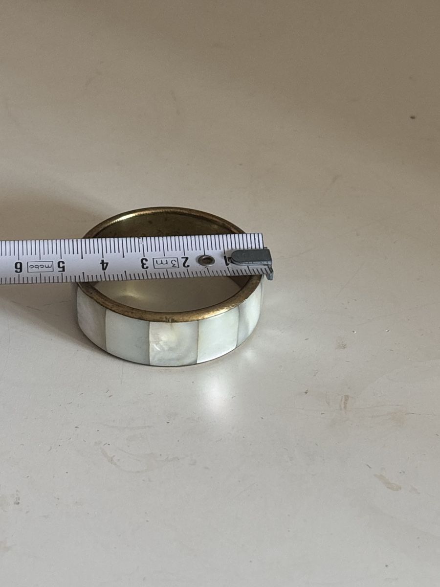 Tutte le decorazioni: Vintage Serviettenring mit Perlmutt-Einlagen – Usato da Plasselb venduto da fte_2kvr 4